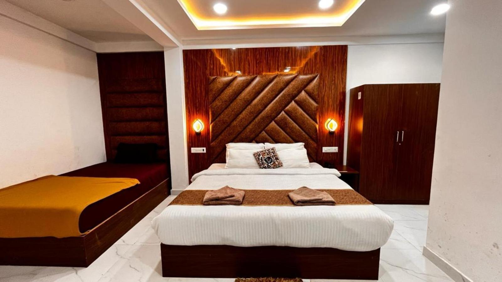 Hotel Small Daddy Plus Calangute Extérieur photo
