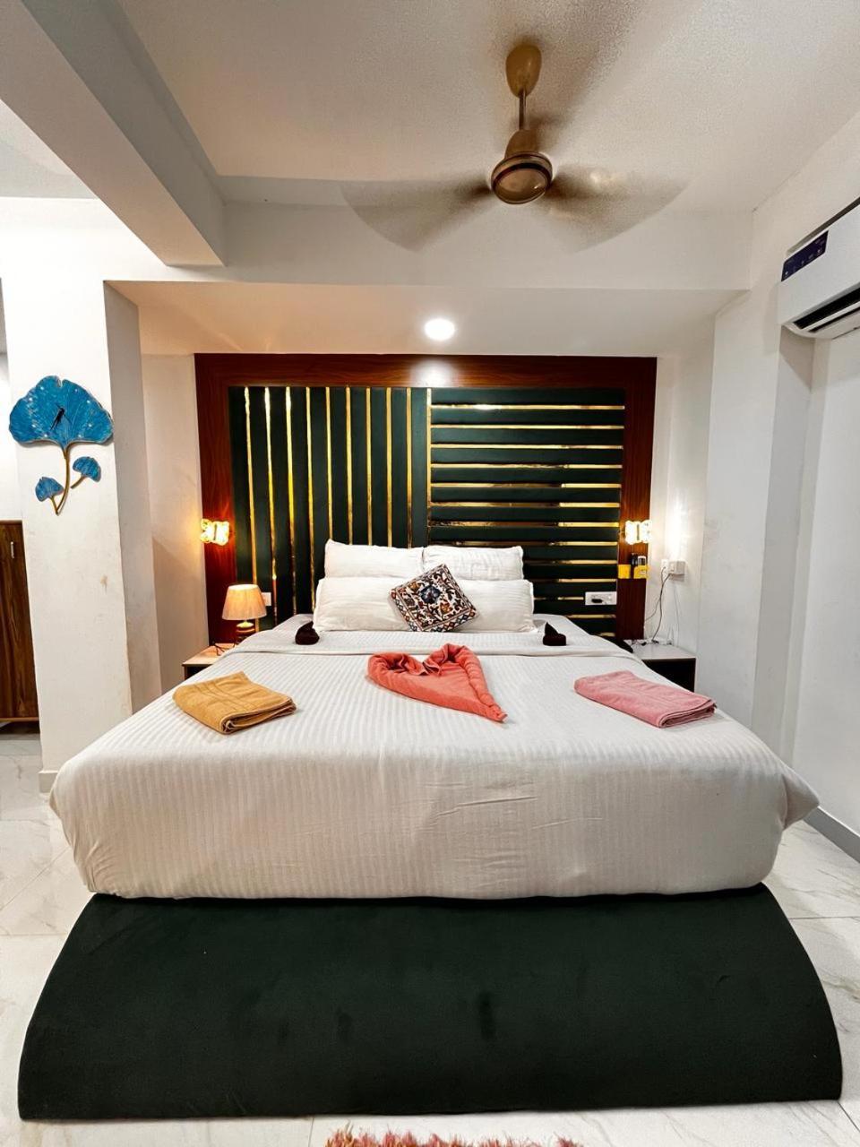 Hotel Small Daddy Plus Calangute Extérieur photo