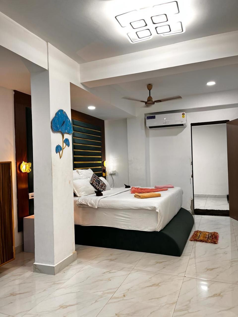 Hotel Small Daddy Plus Calangute Extérieur photo