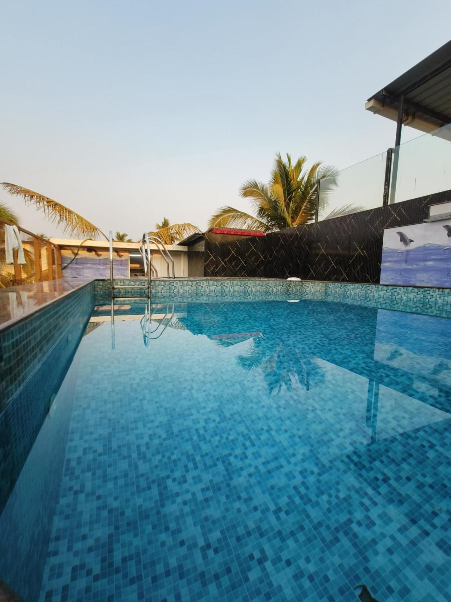 Hotel Small Daddy Plus Calangute Extérieur photo